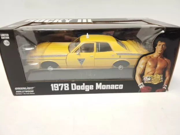 Greenlight Dodge Monaco Taxi City Cab Co 1978 Rocky Iii Movie 1:24 84161