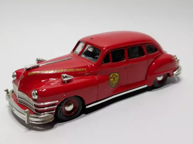 Vitesse Chrysler Windsor Sedan Fire Engine San Francisco Department 1947 1:43 373