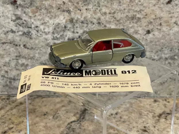 Schuco Volkswagen 411 1:66 812