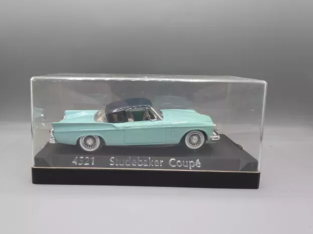 Solido Studebaker Coupe 1957 1:43 4521