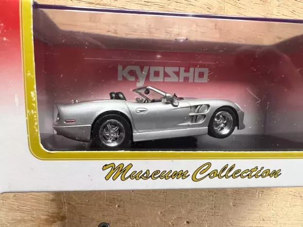 Kyosho Shelby Series 1 Spider 1998 1:43 03131SR