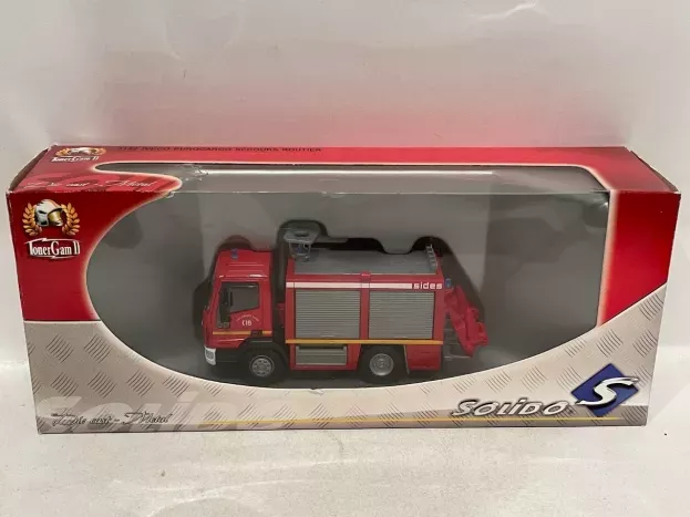 Solido Iveco Eurocargo Truck Fire Engine Vigili Del Fuoco 1:50 3182