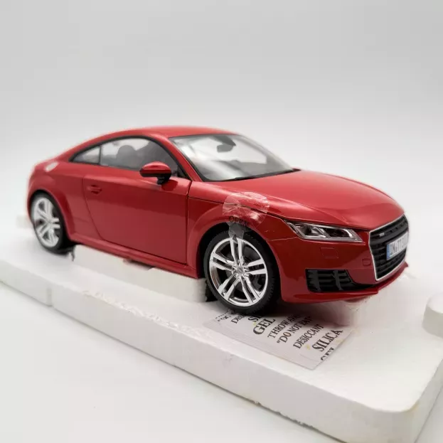 Minichamps Audi Tt Coupe 2014 1:18 5011400425