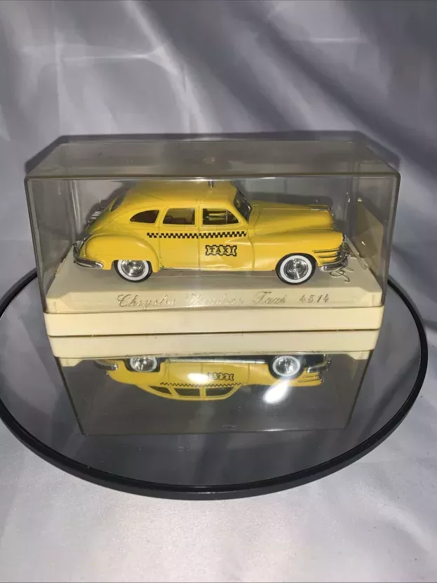 Solido Chrysler Windsor Taxi 1940 1:43 4514