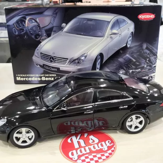 Kyosho Mercedes Cls-class Cls500 2004 1:18 08401BK