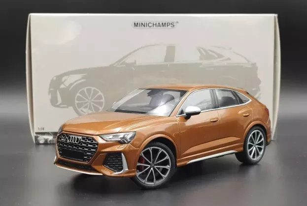 Minichamps Audi Q3 Rs 2019 1:18 155018104