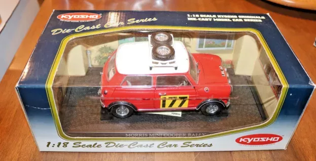 Kyosho Morris Mini Cooper S N 177 Winner Rally Montecarlo 1967 Rauno Aaltonen Henry Liddon 1:18 08102R