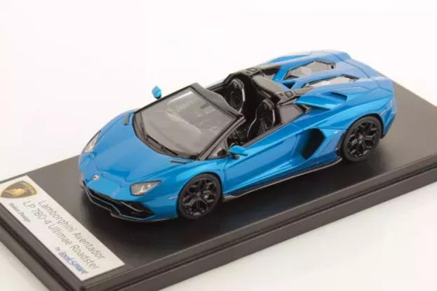 Looksmart Lamborghini Aventador Lp780-4 Ultimae Roadster 2021 1:43 LS532A