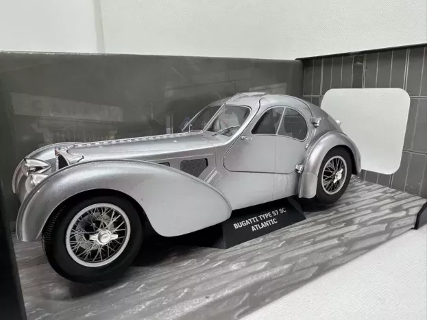 Solido Bugatti Type 57sc Atlantic 1937 1:18 1802105