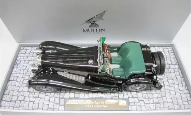 Minichamps Bugatti Type 54 Roadster 1931 1:18 107110160