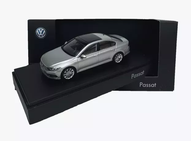 Herpa Volkswagen Passat Berline 2015 1:43 3G5099300ENN