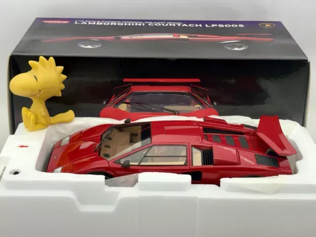 Kyosho Lamborghini Countach Lp500s 1982 1:18 08323R