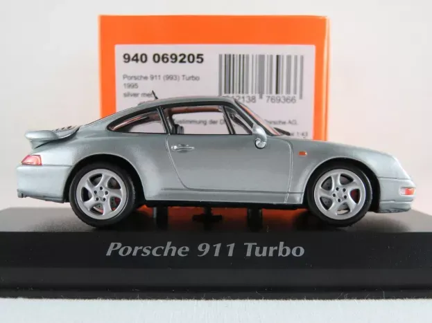 Minichamps Porsche 911 993 Turbo S Coupe 1995 1:43 940069205