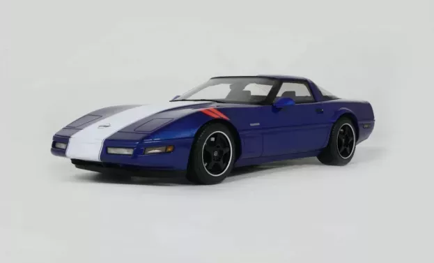 GT Spirit Chevrolet Corvette C4 Coupe 1996 1:18 GT538