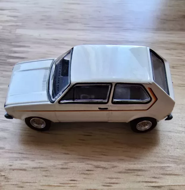 Greenlight Volkswagen Golf Rabbit 1975 1:64 36050D