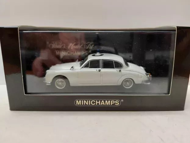 Minichamps Jaguar Mkii 1959 Police 1:43 130690