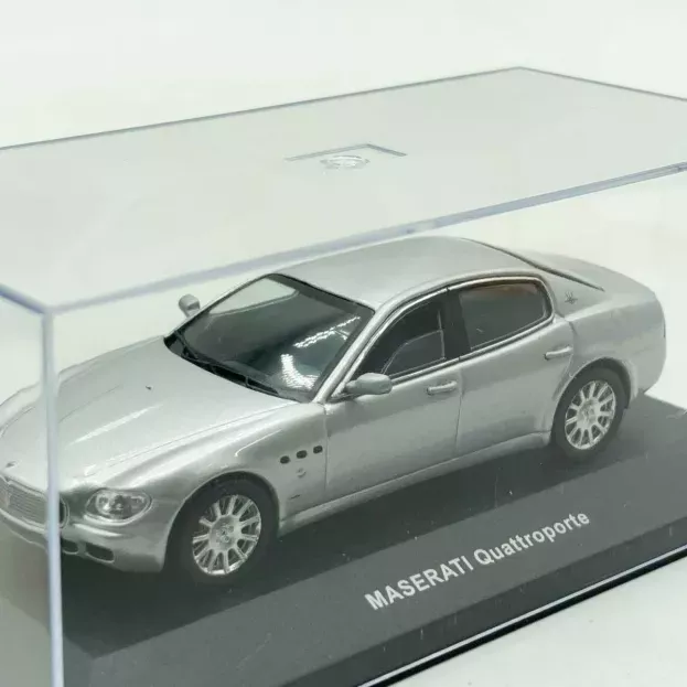 IXO Models Maserati Quattroporte 1:43 MOC037