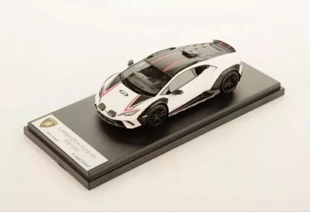 Looksmart Lamborghini Huracan N 63 Sterrato 2022 1:43 LS542B
