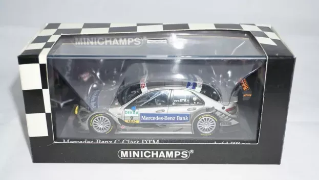 Minichamps Mercedes C-class N 9 Dtm 2009 Bruno Spengler 1:43 400093909