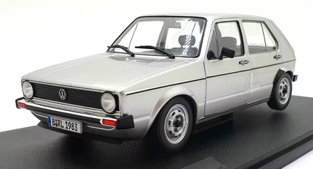 Solido Volkswagen Golf L Mki 1983 1:18 1800214