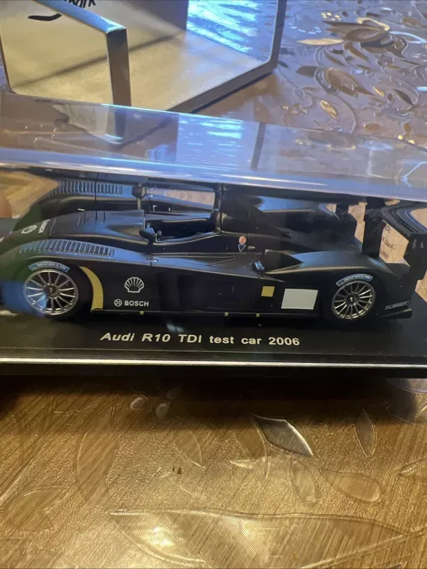 Spark Audi R10 Tdi Test Car 2006 1:43 S0679