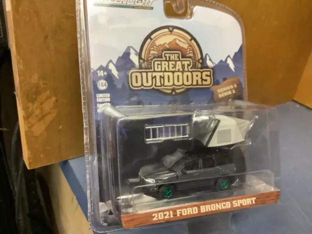 Greenlight Ford Bronco Sport 2021 1:64 38010F