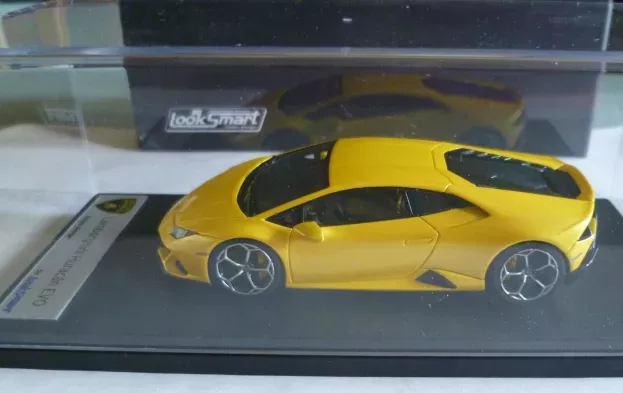 Looksmart Lamborghini Huracan Lp610-4 Close Rear Bonnet 2014 1:43 LS436A