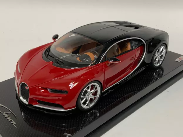 MR Models Bugatti Chiron Le Patron 2016 Con Vetrina With Showcase 1:18 BUG06B