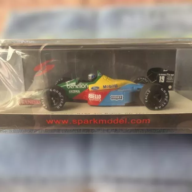 Spark Benetton F1 B188 N 19 3rd British Gp 1988 A.nannini 1:43 S5201