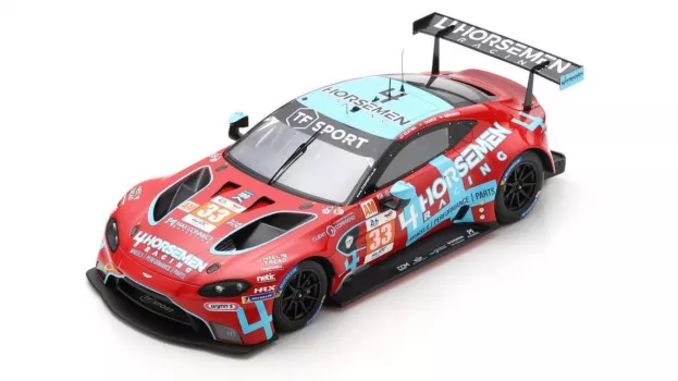 Spark Aston Martin Vantage Amr 4.0l Turbo V8 Team Tf Sport N 33 Winner Lmgte Am Class 24h Le Mans 2022 B.keating H.chaves M.sorensen Con Vetrina With Showcase Special Box 1:18 18S820