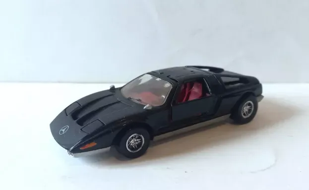 Hot Wheels Mercedes C 111 1:43 6622