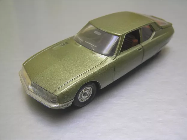 Solido Citroen Sm beige Interior 1971 1:43 184