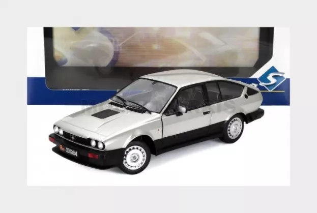 Solido Alfa Romeo Alfetta Gtv 6 1984 1:18 1802307