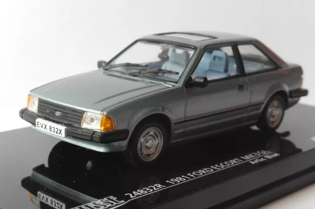 Vitesse Ford Escort Mkiii Gl 1980 1:43 24832R