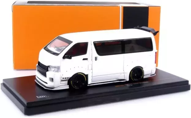 IXO Models Toyota Hiace Minibus Custom Widebody 2018 1:43 MOC323