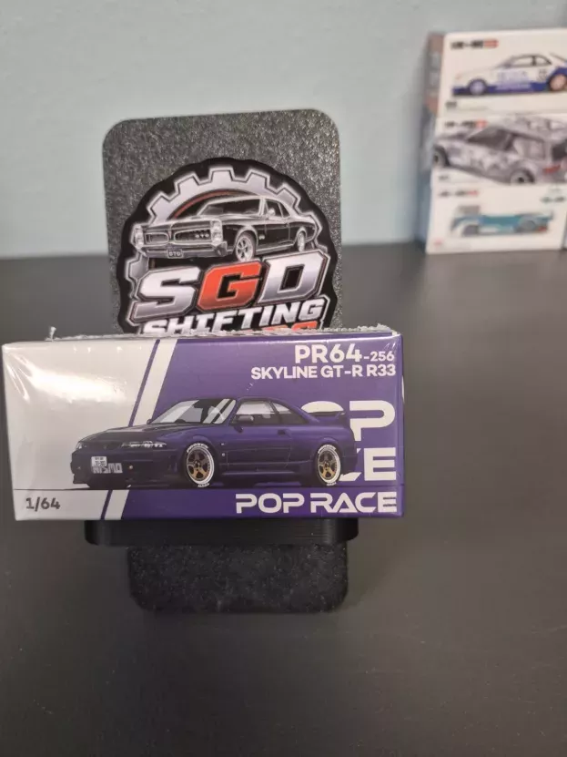 Pop Race Nissan Skyline Gt-r r33 Nismo 400r Coupe 1997 1:64 PR640256