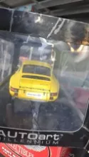 Autoart 1973 PORSCHE 911 RS 2.7 CARRERA LIGHT YELLOW STANDARD VERSION 78056 