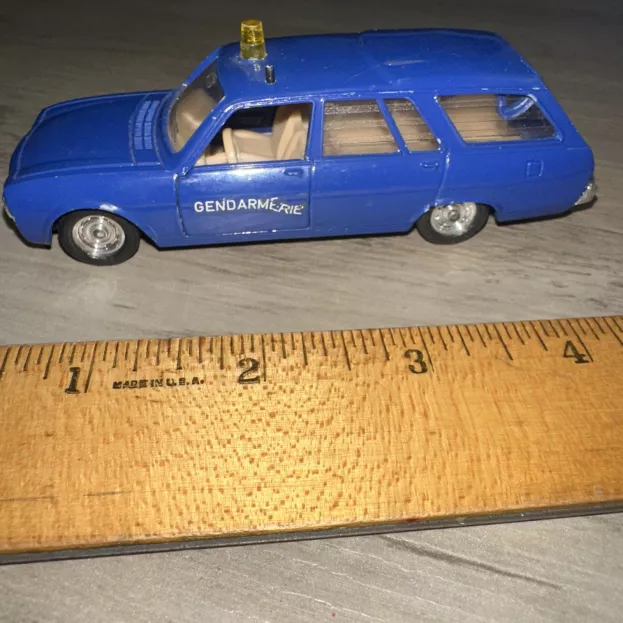 Solido Peugeot 504 Ambulance 1970 1:43 23
