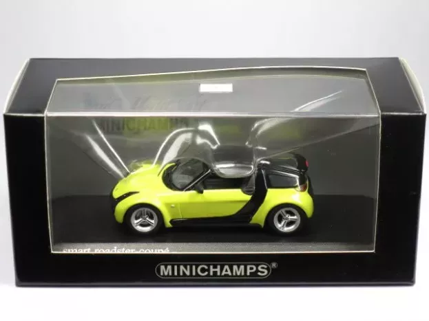 Minichamps Smart Roadster Coupe 2003 1:43 400032120