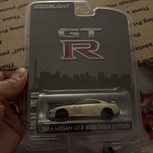 Greenlight Nissan Gt-r r35 Coupe 2016 1:64 27850F