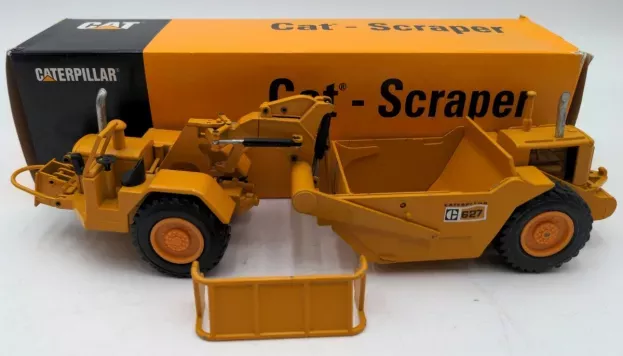 NZG Caterpillar Cat627 Push-pull 1:50 127