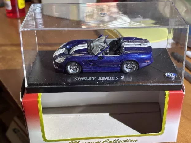 Kyosho Shelby Series 1 Spider 1998 1:43 03131BW