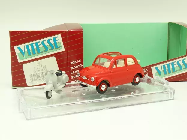Vitesse Fiat 500 + Piaggio Vespa 50 1:43 500