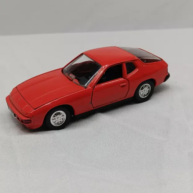 Schuco Porsche 924 Coupe 1976 1:43 628