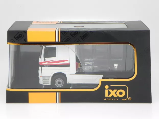 IXO Models Mercedes Actros 1851 Mp1 Tractor Truck 2-assi 1995 1:43 TR064