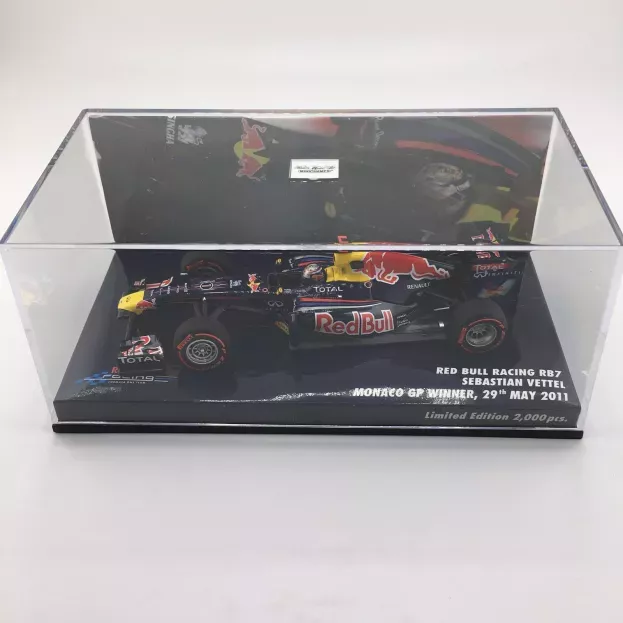 Minichamps Red Bull F1 Rb7 N 1 Winner Monaco Gp Sebastian Vettel 2011 World Champion 1:43 413110401