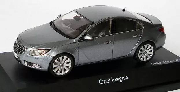 Schuco Opel Insignia 2009 1:43 7262