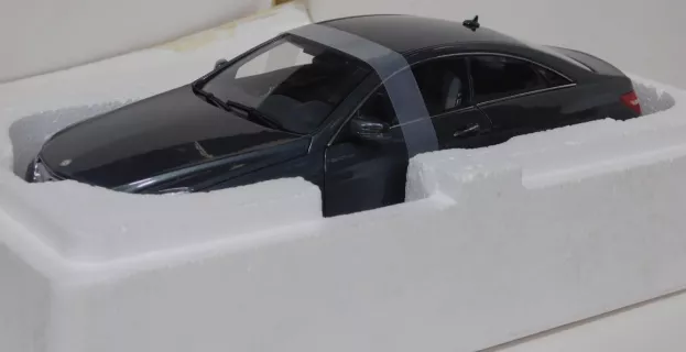 Norev Mercedes E-class Coupe c207 2009 1:18 183540