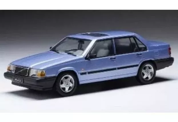 IXO Models Volvo 940 Turbo 1990 1:43 CLC411N
