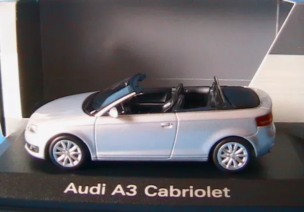 Minichamps Audi A3 Cabriolet 2008 1:43 5010803323